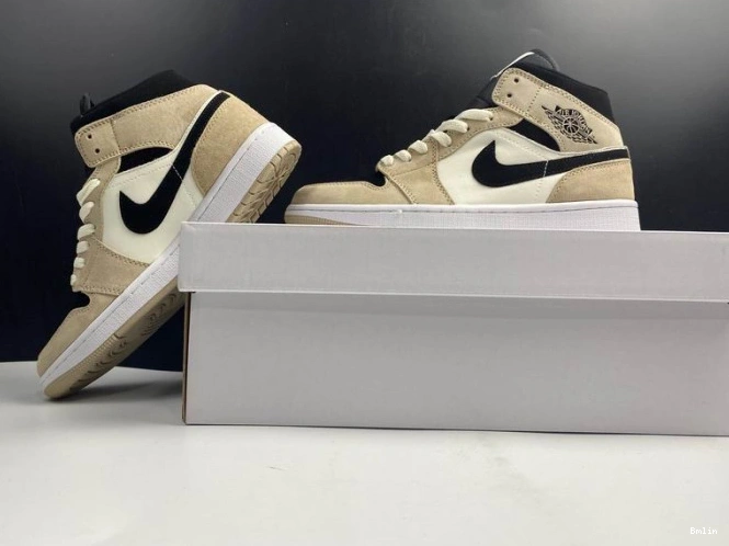 Bmlin -800 Air Mid 'Barely Orange' BQ6472 1 Jordan 0815